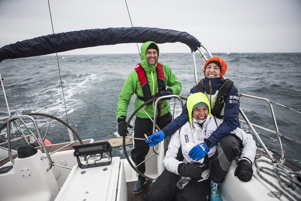 SeilturNorskekystenSeilNorgeBarske glederFoto Mats GrimsethMGBarskeGlæder0010