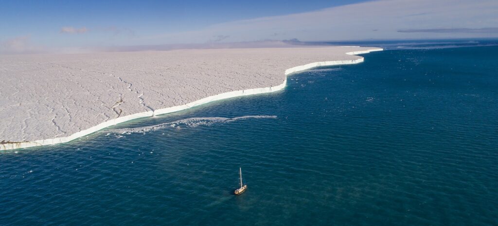 Svalbard SeilNorge Seiltur Svalbard rundt 2018 Natur Is Foto Mats Grimseth DJI 0005
